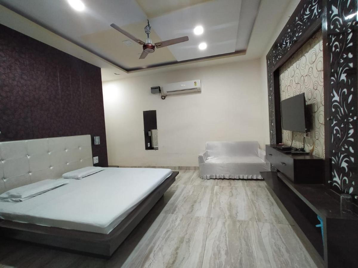 Hotel Prakash Regency Hapur Exterior photo